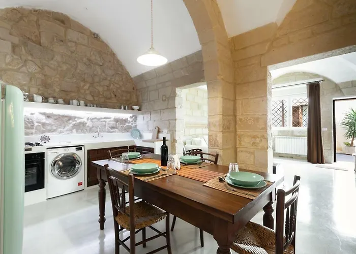 Casa Florean Centro Storico Vakantiehuis Lecce